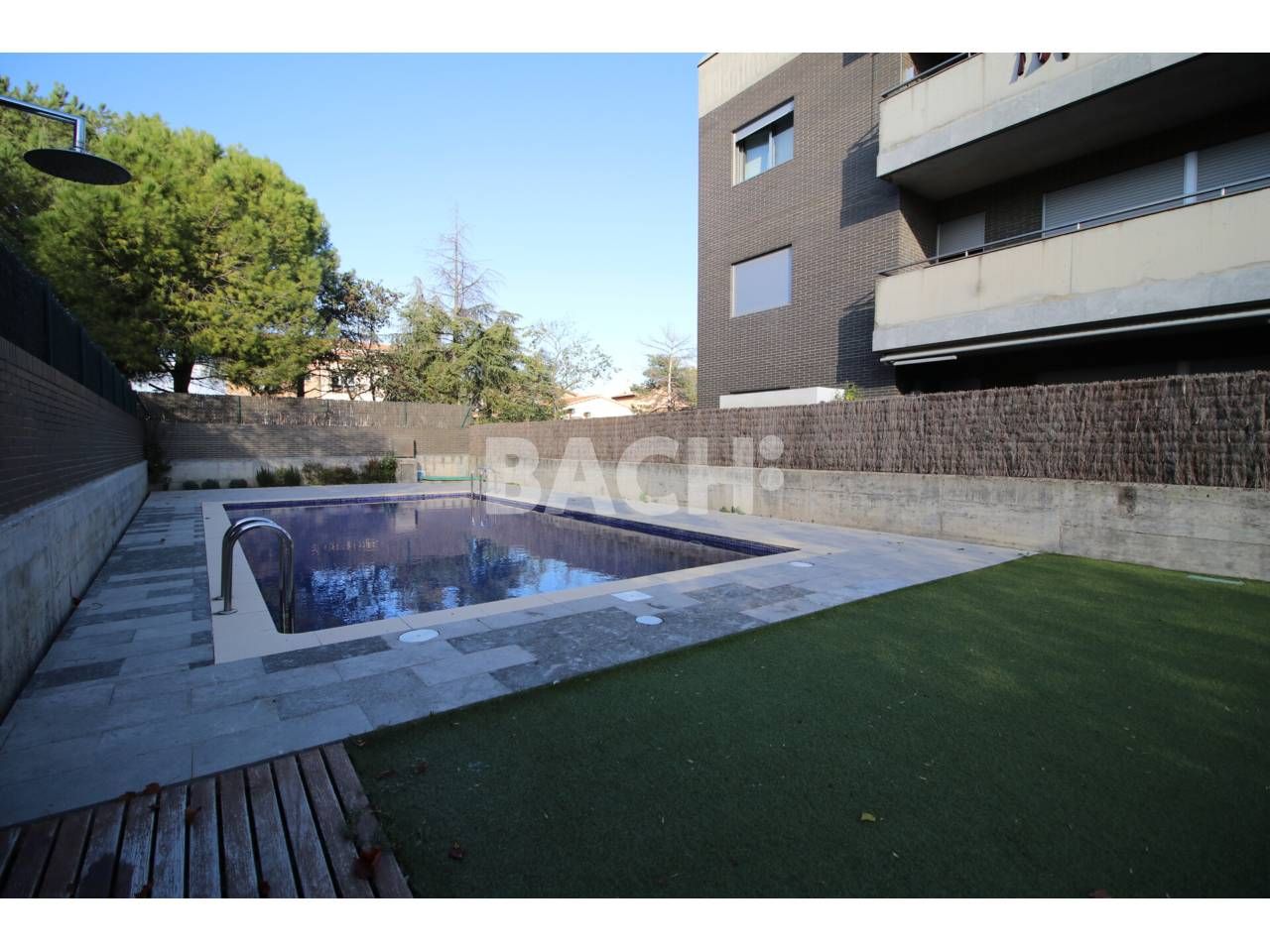 Swimming pool of Flat for sale in Tona  with Air Conditioner, Heating and Parquet flooring