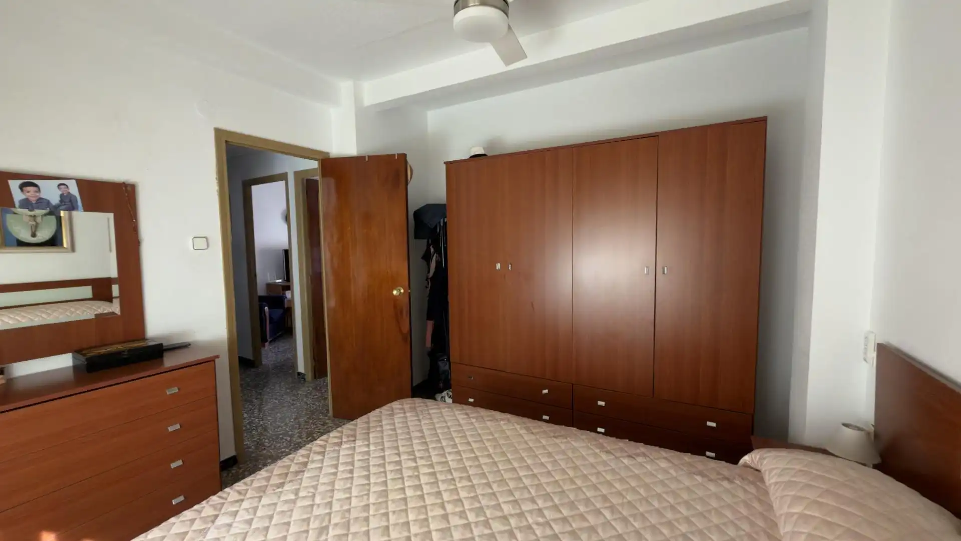 Dormitori de Pis en venda en Elche / Elx amb Aire condicionat, Calefacció i Balcó