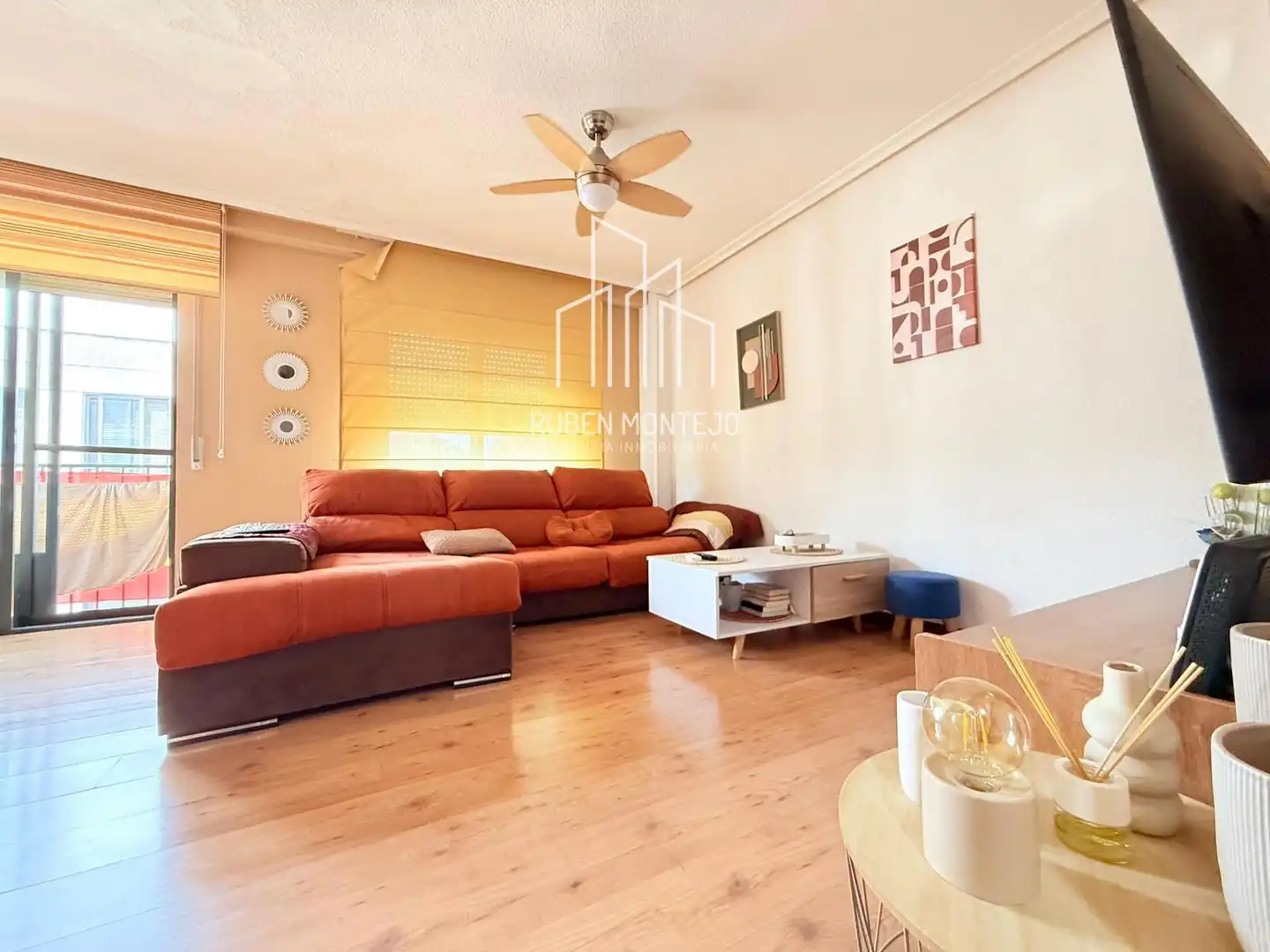 Sala de estar de Piso en venta en Salamanca con Calefacción, Terraza y Balcón
