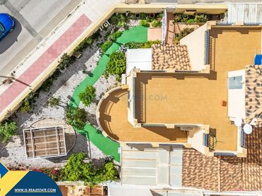 Xalet amb piscina en venda a Orihuela Costa