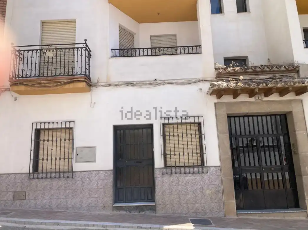 Vista exterior de Piso en venta en Cambil