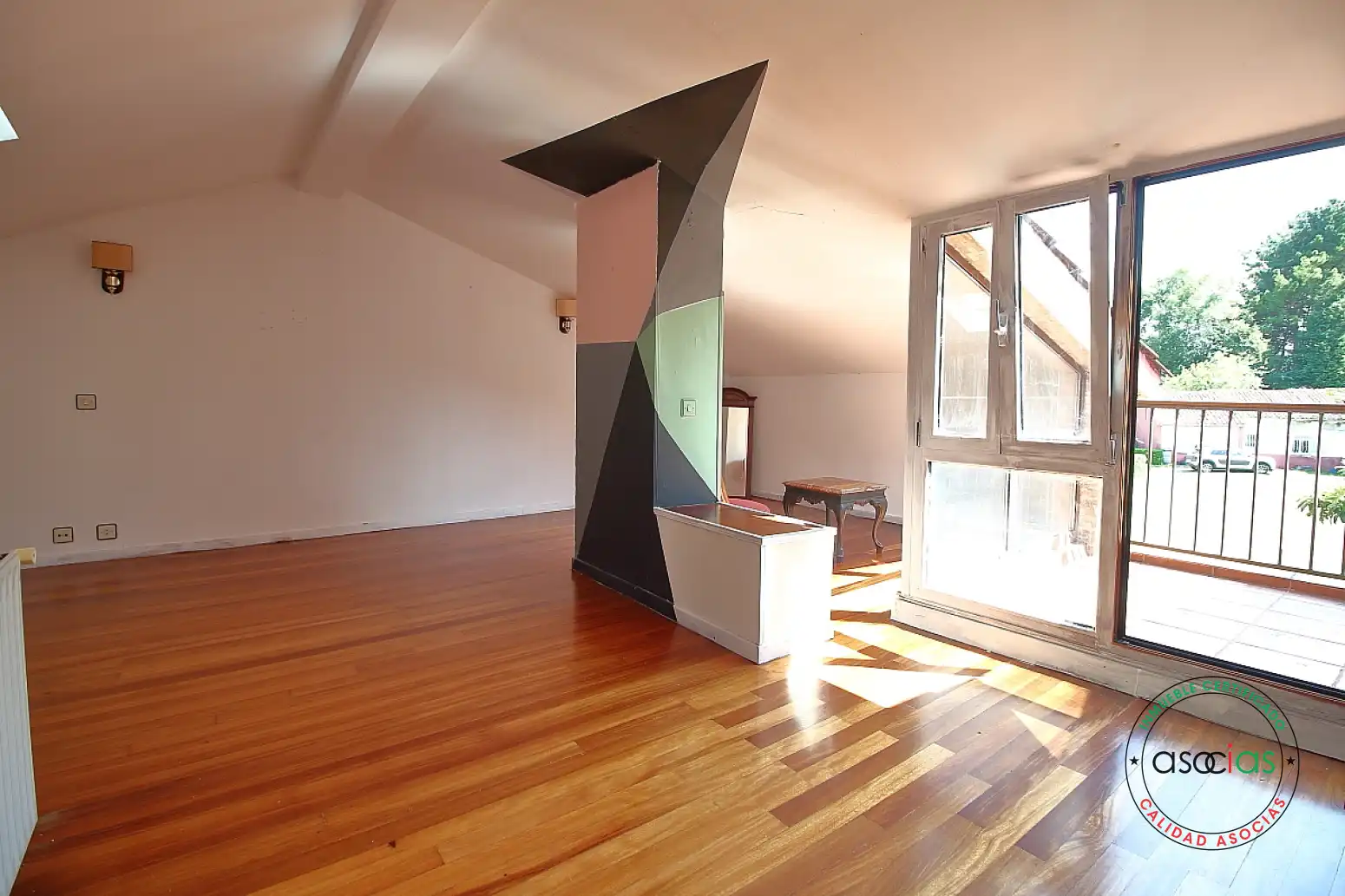 Casa o xalet en venda en Gijón  amb Calefacció, Parquet i Moblat