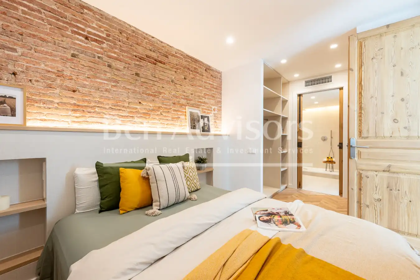 Piso con terraza en venta en Carrer de Girona, imagen 32