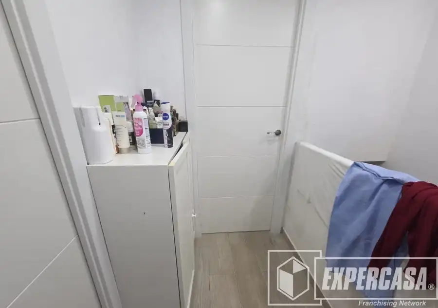 Habitación de Casa adosada en venta en Corbera con Aire acondicionado, Terraza y Trastero