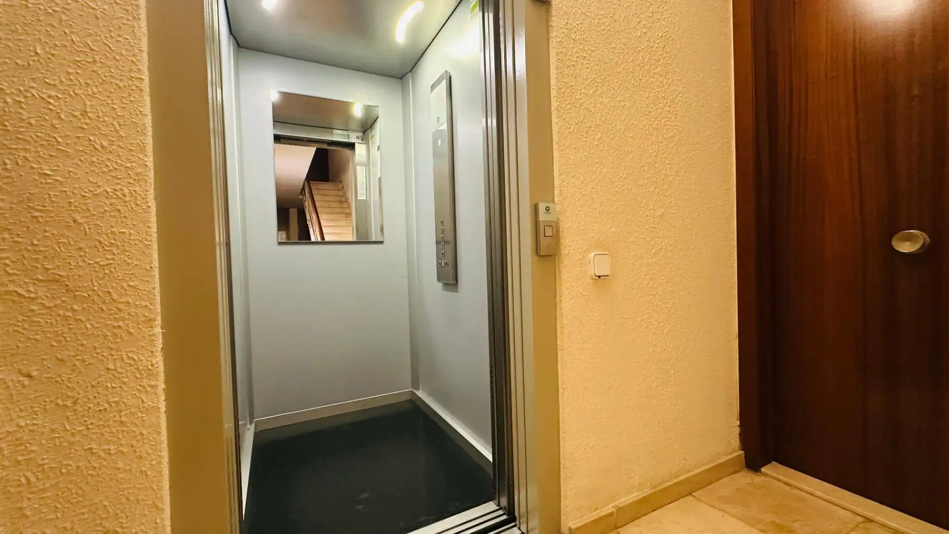 Piso en venta en Amposta con Aire acondicionado, Terraza y Amueblado