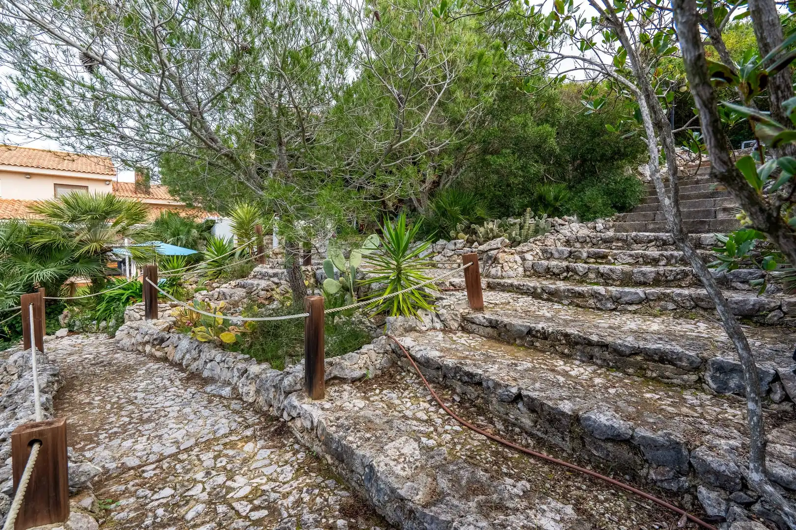 Jardí de Casa o xalet en venda en Olivella amb Aire condicionat, Calefacció i Jardí privat