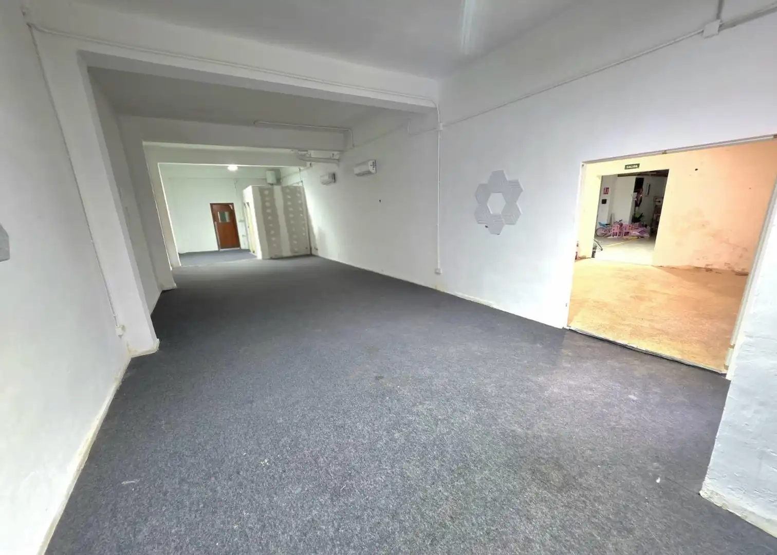 Local comercial de lloguer a Centro