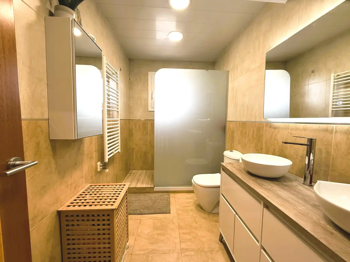 Bathroom of Duplexes for sale in Palau-solità i Plegamans  with Air Conditioner, Heating and Parquet flooring