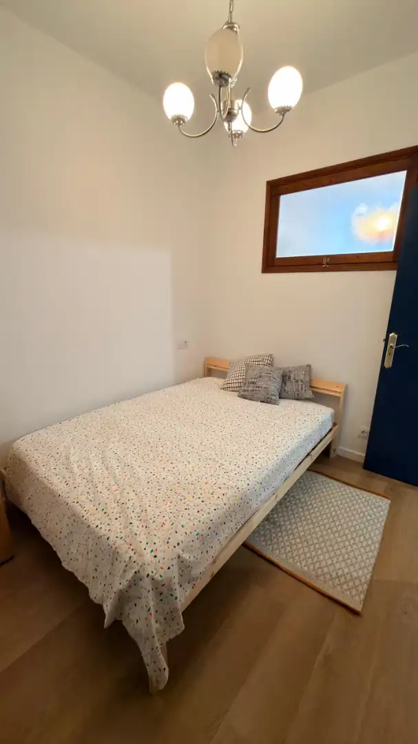 Bedroom of Flat for rent in Monforte de Lemos  with Heating, Furnished and Oven
