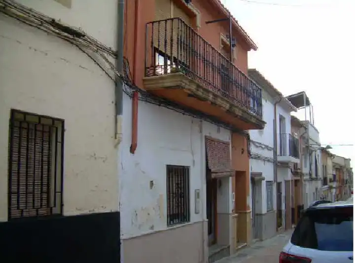 Vista exterior de Pis en venda en La Llosa de Ranes