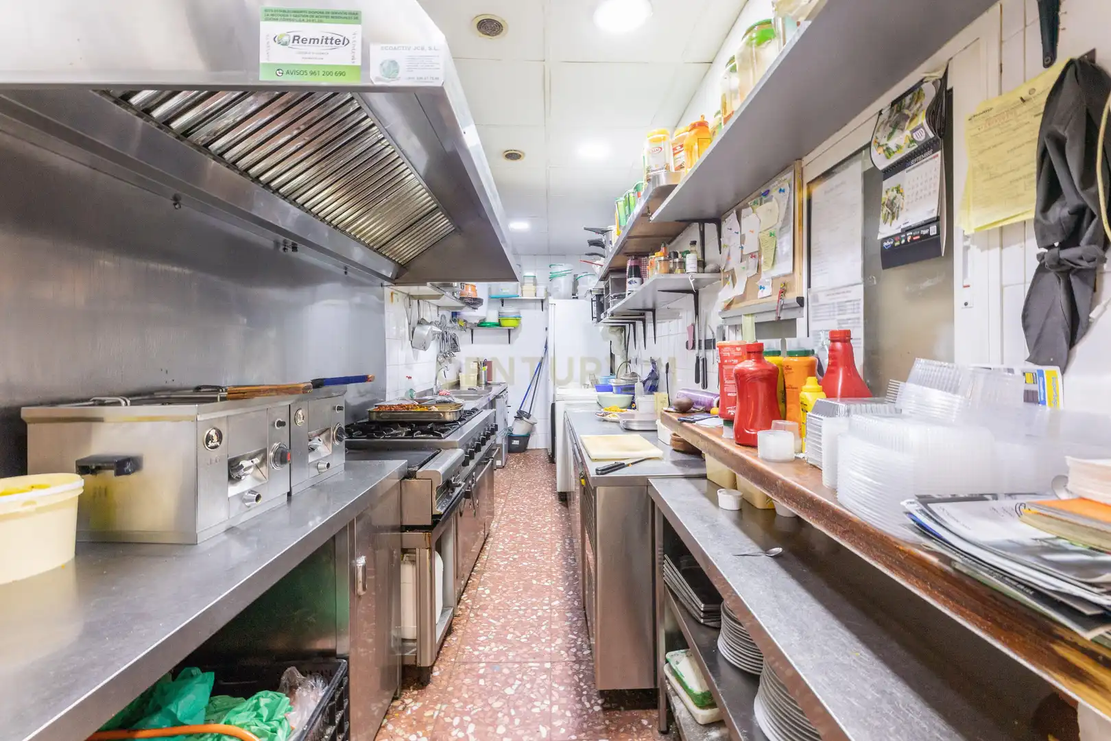 Cocina de Local en venta en Valencia con Aire acondicionado y Alarma