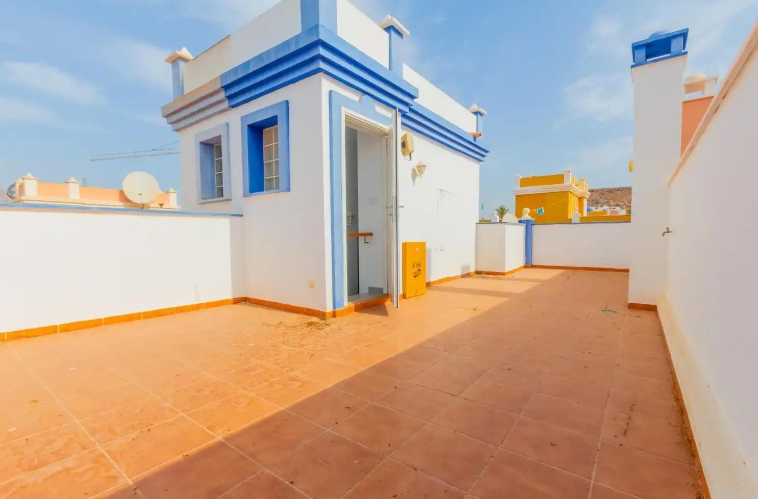 Casa amb terrassa en venda a Calle HISPASAT, imagen 18