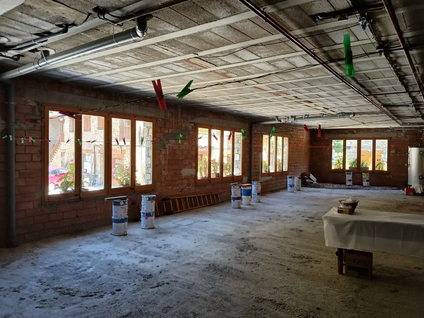 Buildings for sale in Llanars
