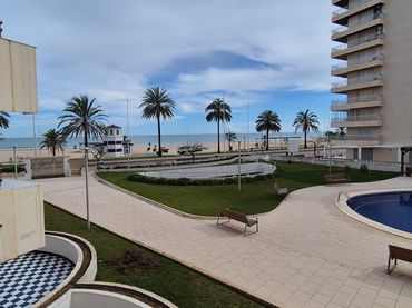 Dúplex amb balcó en venda a Passeig Marítim de Neptú