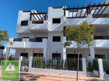 Apartament amb piscina en venda a San Juan de los Terreros