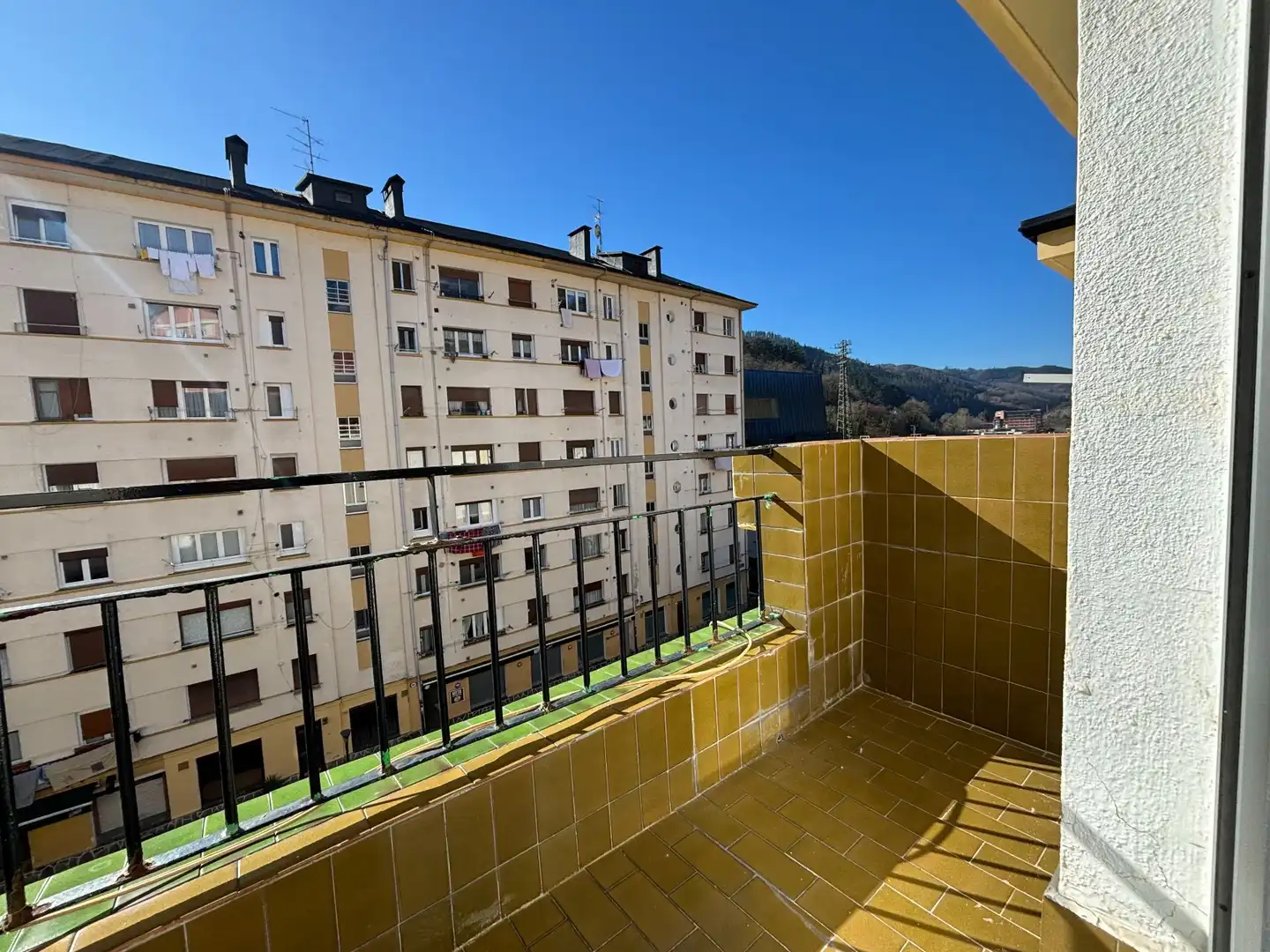 Vista exterior de Piso en venta en Eibar con Calefacción y Amueblado