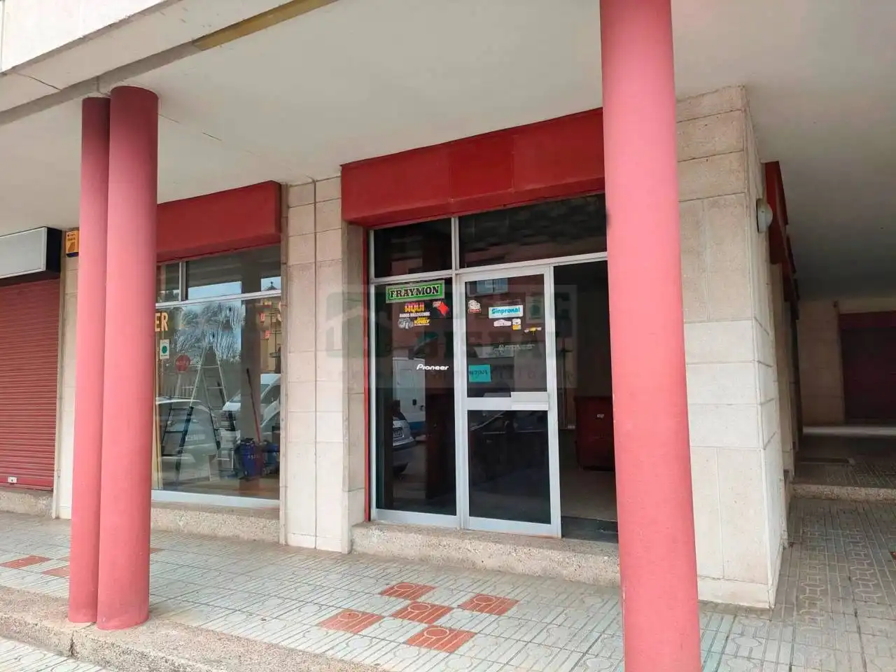Local comercial en venta en Calle Pau Casals, imagen 2