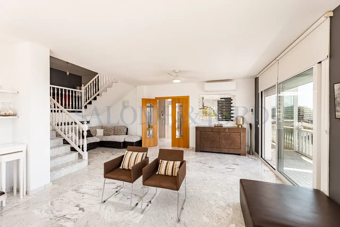 Sala de estar de Casa o chalet en venta en Cabrils con Aire acondicionado, Calefacción y Jardín privado