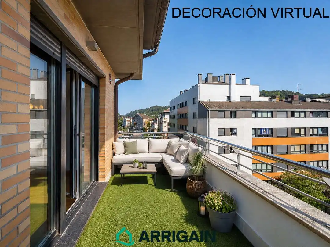 Terraza de Piso en venta en Donostia - San Sebastián  con Calefacción, Terraza y Alarma