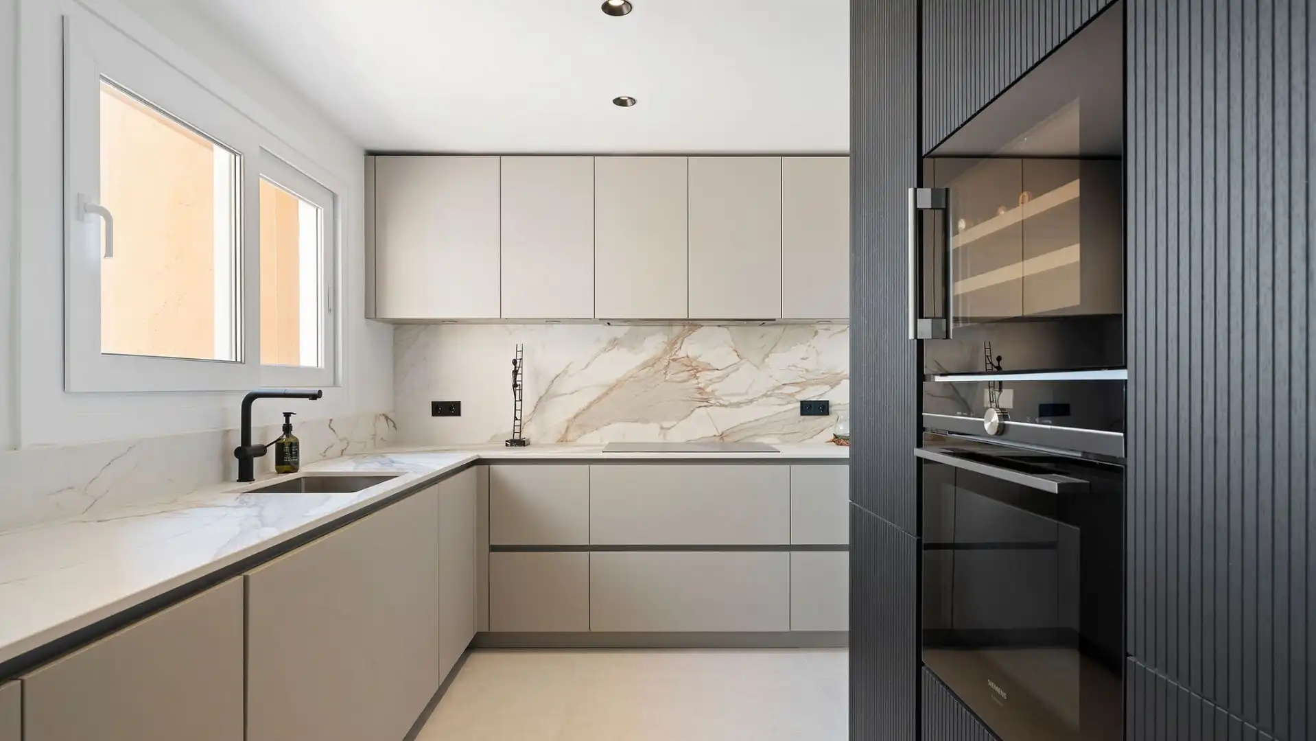 Apartament amb piscina en venda a Marbella Centro, imagen 8