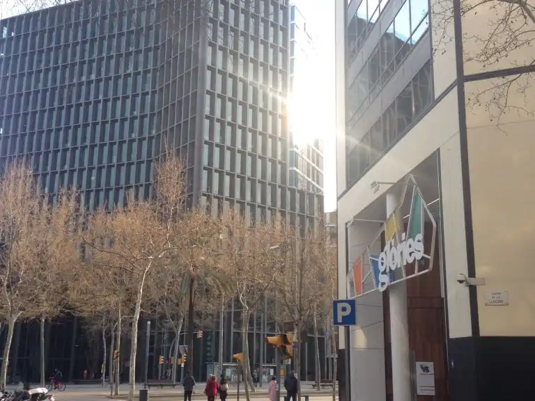 Außenansicht von Büro zur Miete in Sant Martí