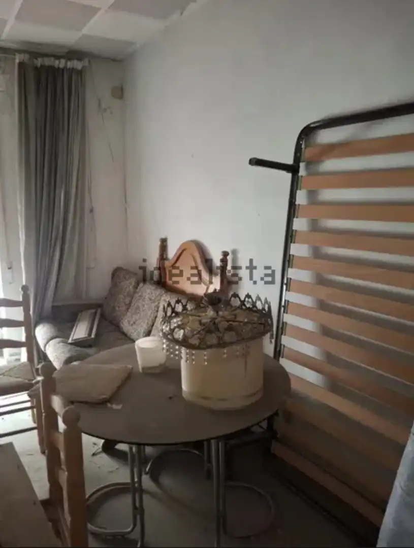 Dormitori de Casa adosada en venda en Burjassot