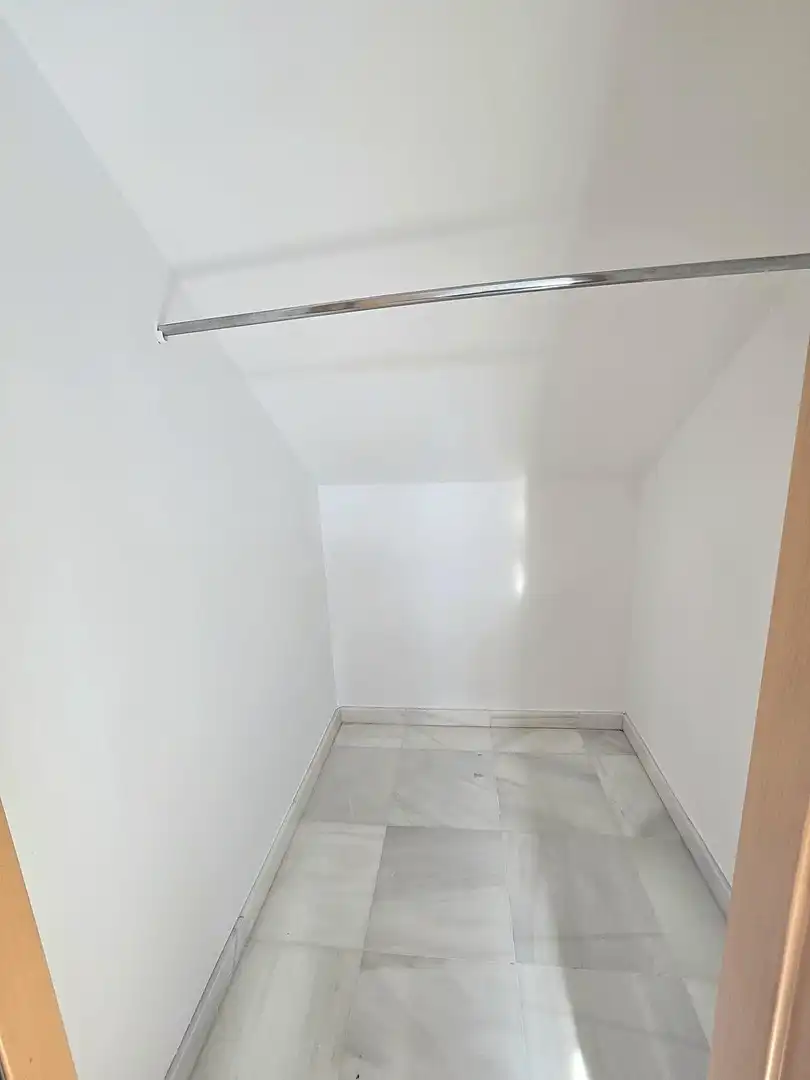 Einfamilien-Reihenhaus zum Verkauf in Benalmádena mit Terrasse