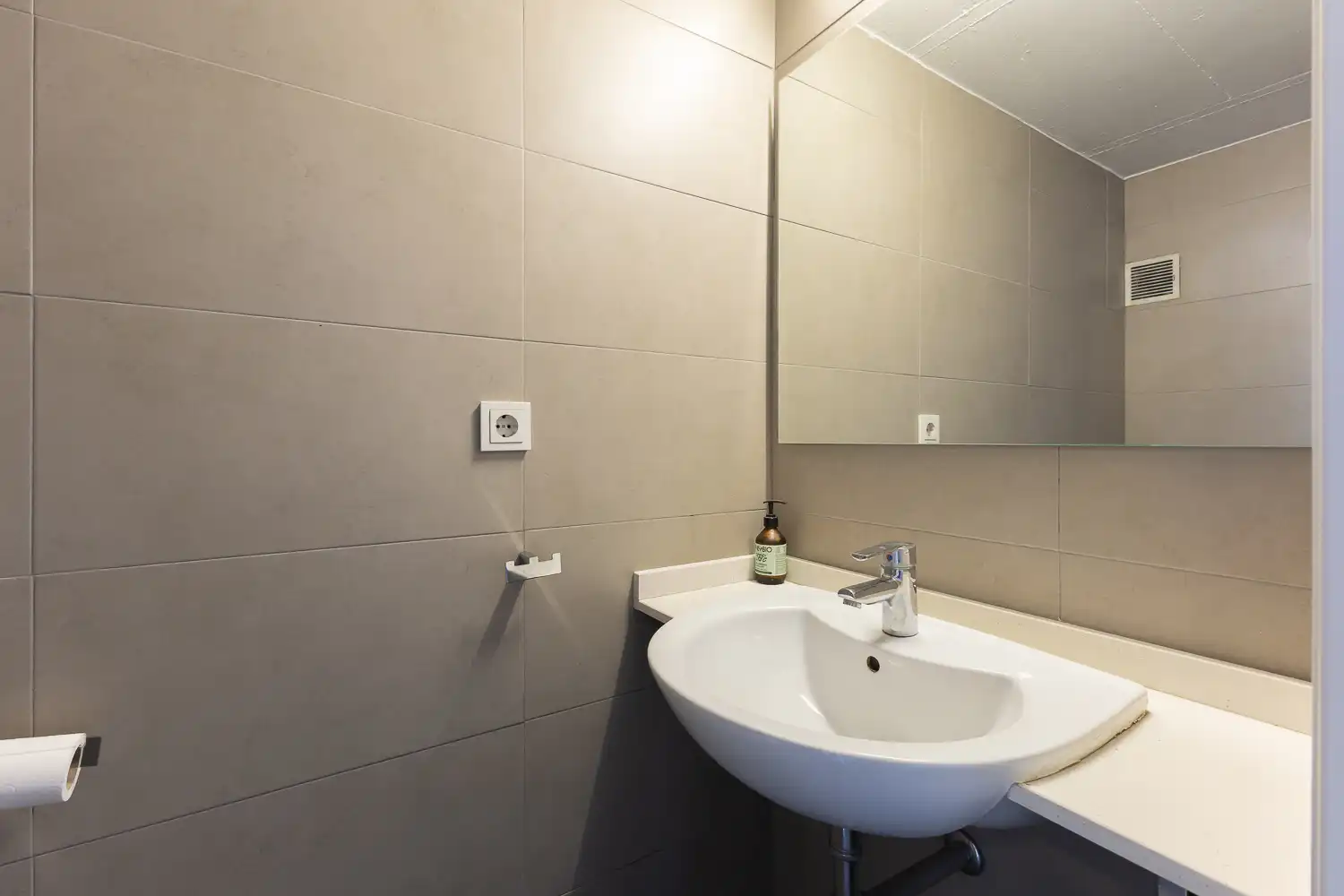 Bathroom of Lofts for sale in Valencia  with Air Conditioner, Heating and Private garden