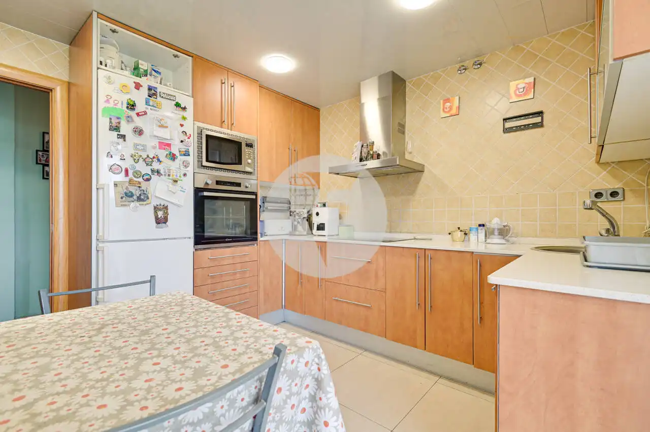Kitchen of Attic for sale in Mollet del Vallès  with Air Conditioner, Heating and Balcony