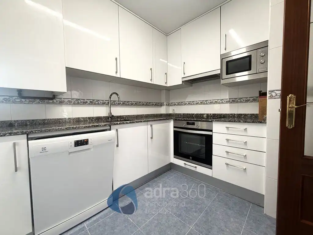 Küche von Wohnung zur Miete in  Logroño mit Heizung