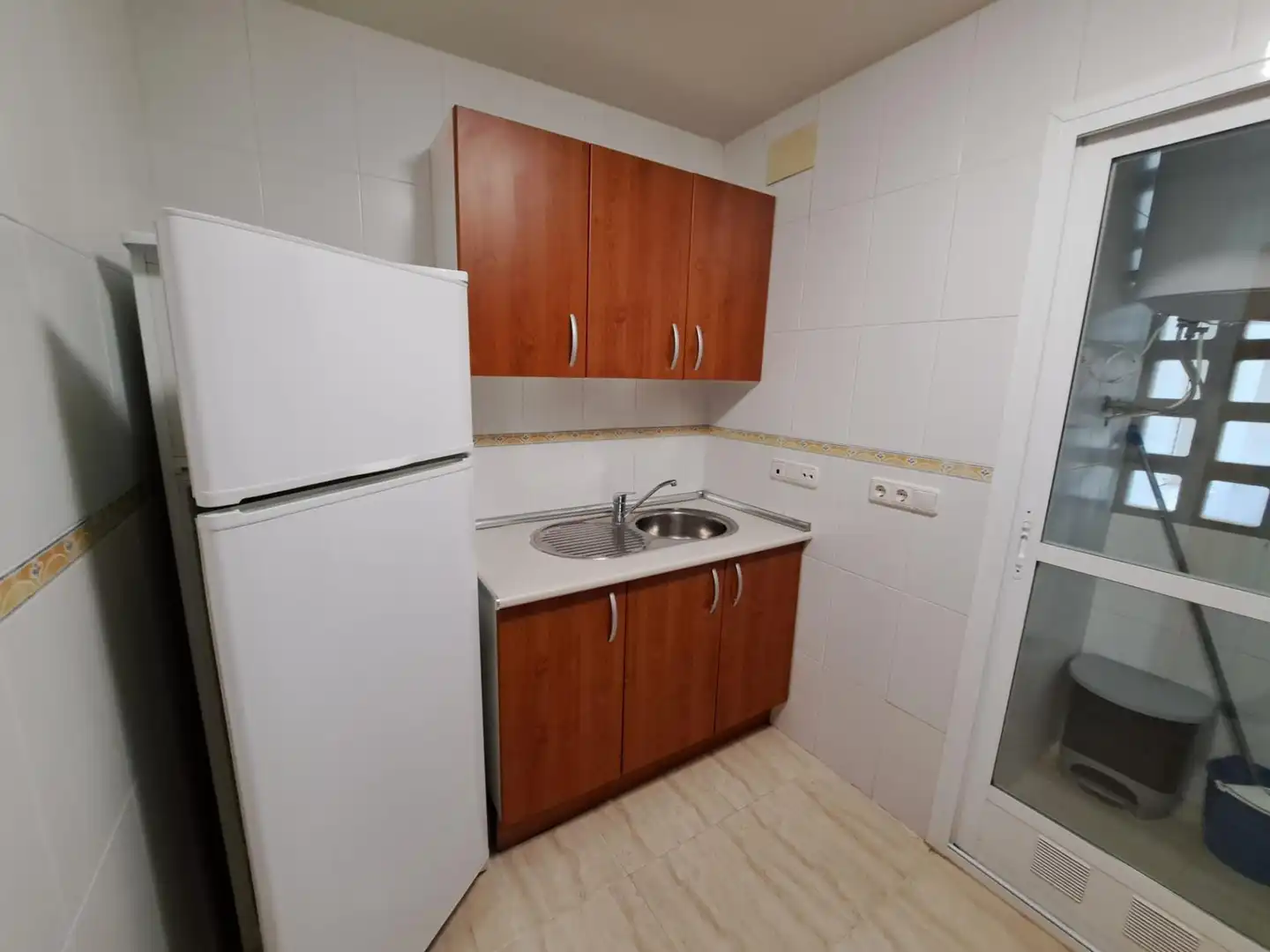 Cocina de Apartamento en venta en El Ejido con Aire acondicionado, Calefacción y Balcón