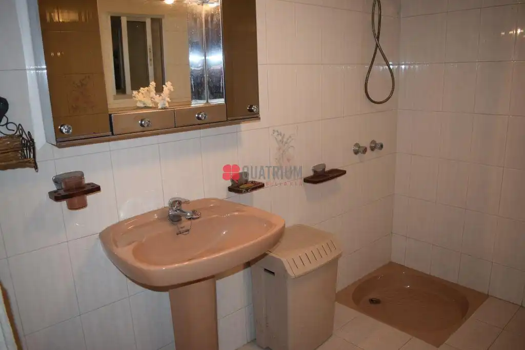 Baño de Casa o chalet en venta en A Estrada  con Jardín privado y Piscina