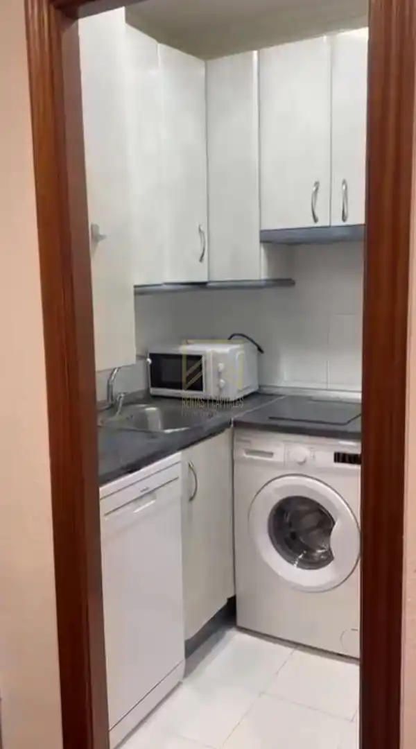 Küche von Wohnung zur Miete in Santander mit Heizung, Parkett und Möbliert