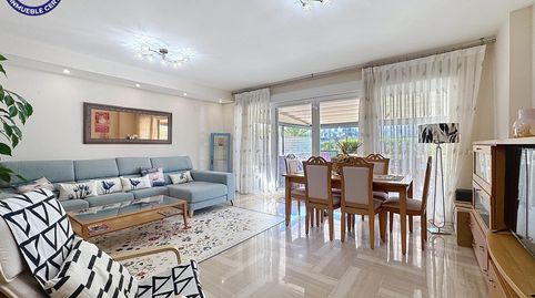 Foto 5 de Casa adosada en venta en Calle Oscar Espla D', Park Nord - Casona, Gandia