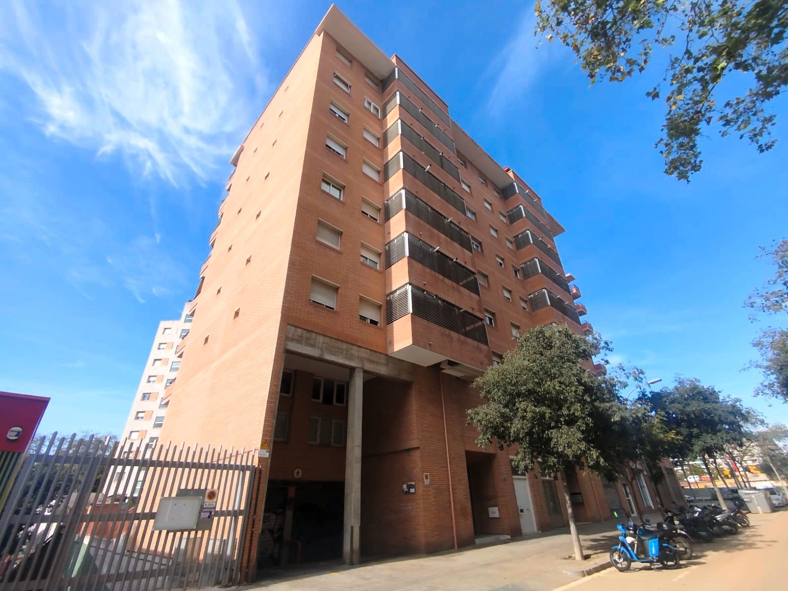 Exterior view of Garage for sale in  Barcelona Capital