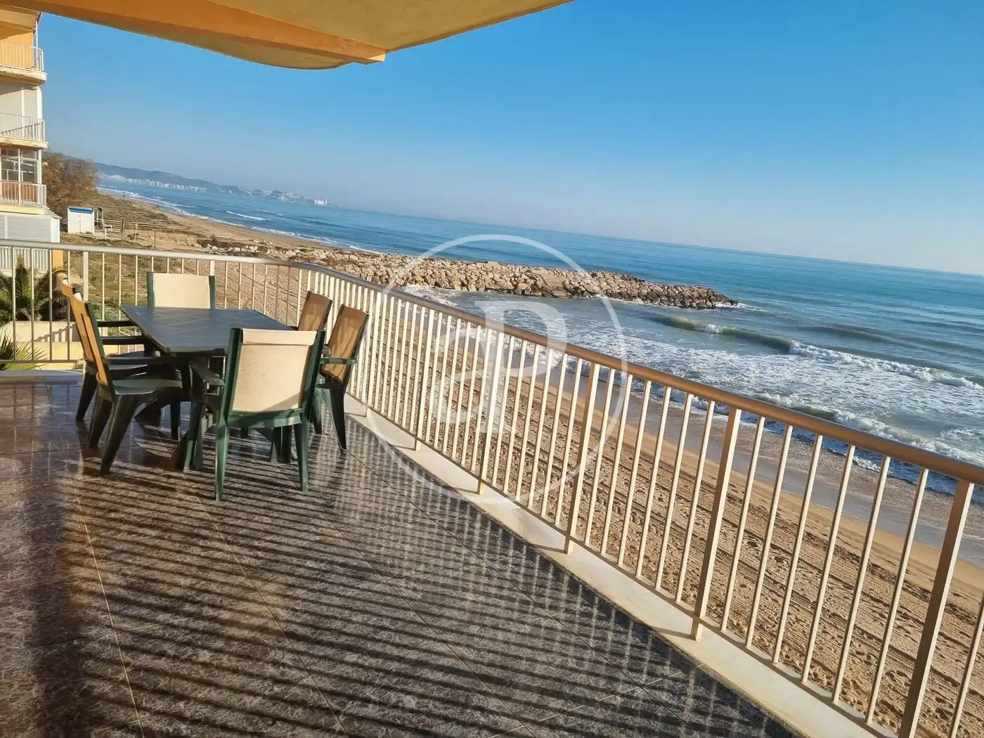 Terraza de Piso en venta en Tavernes de la Valldigna con Calefacción, Terraza y Amueblado