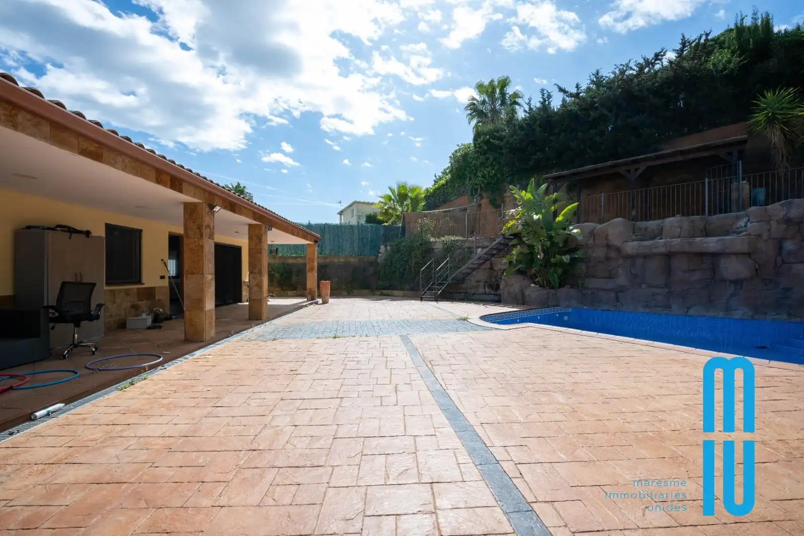 Piscina de Casa o xalet en venda en Tordera amb Aire condicionat, Calefacció i Jardí privat