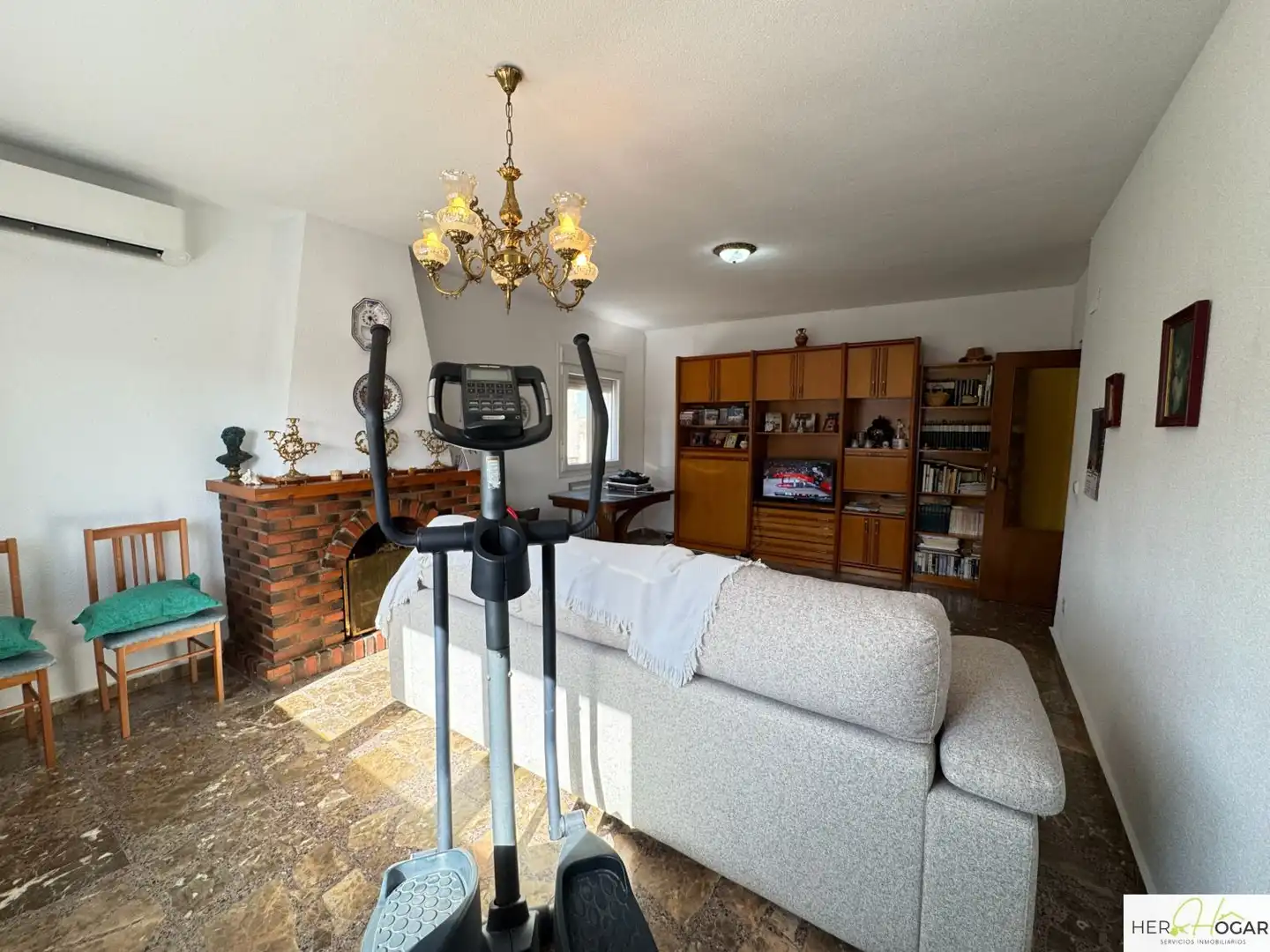 Living room of Houses for sale in Cobisa  with Air Conditioner, Heating and Terrace