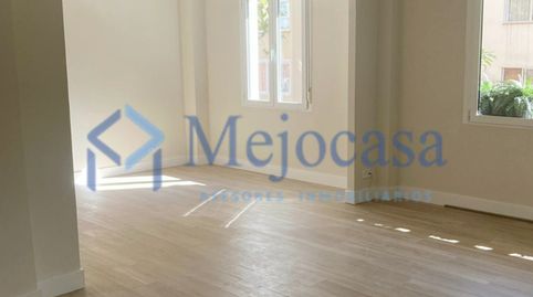 Foto 2 de Piso en venta en Avenida de Bruselas, Guindalera, Madrid Capital