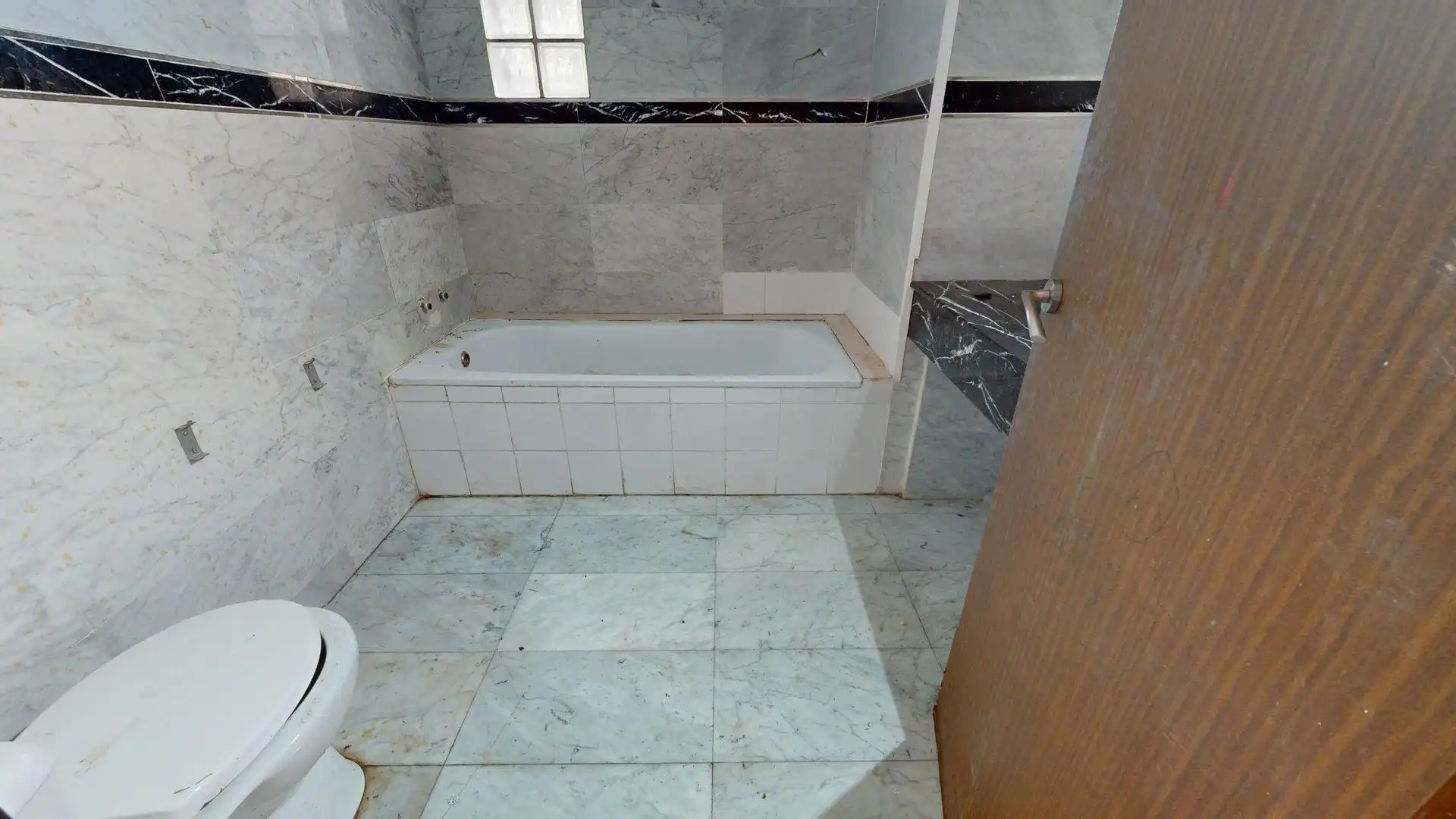 Bany de Casa o xalet en venda en Tordera amb Jardí privat, Terrassa i Traster