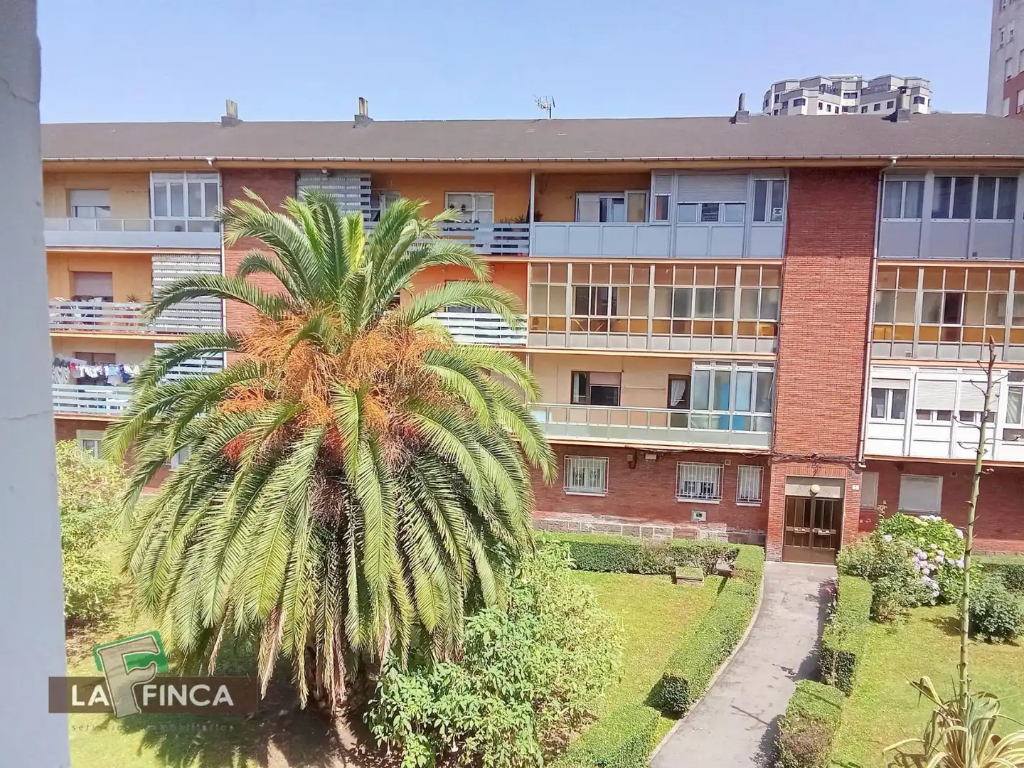 Außenansicht von Wohnung zum Verkauf in Gijón  mit Terrasse und Möbliert