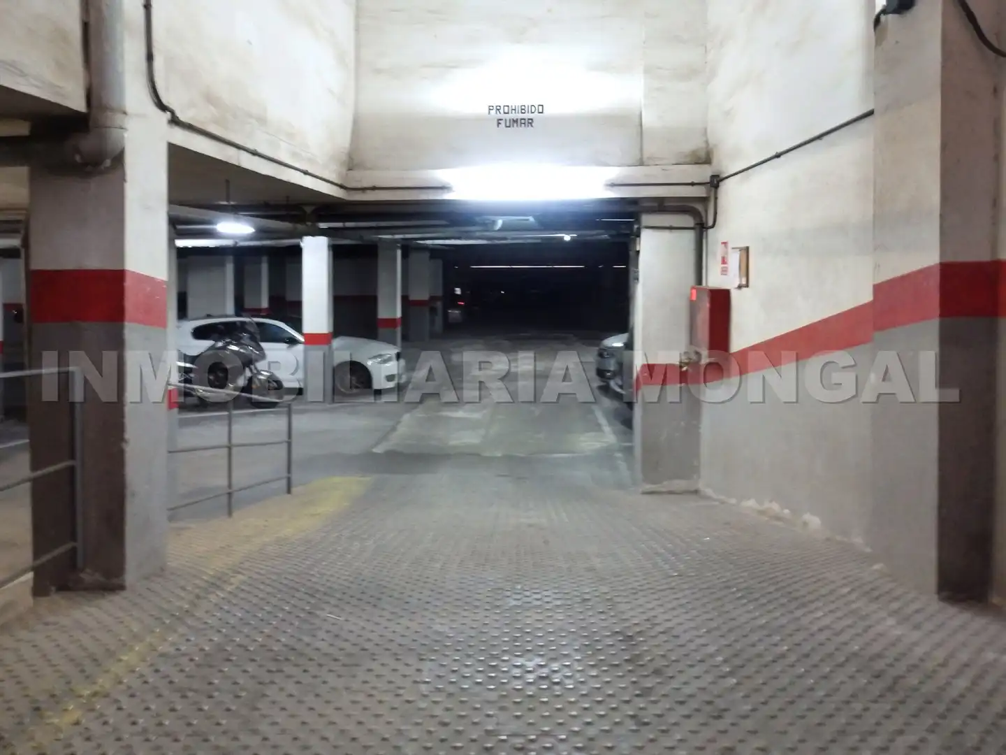 Einzelparkplatz zum Verkauf in Carrer Victòria 35, imagen 11