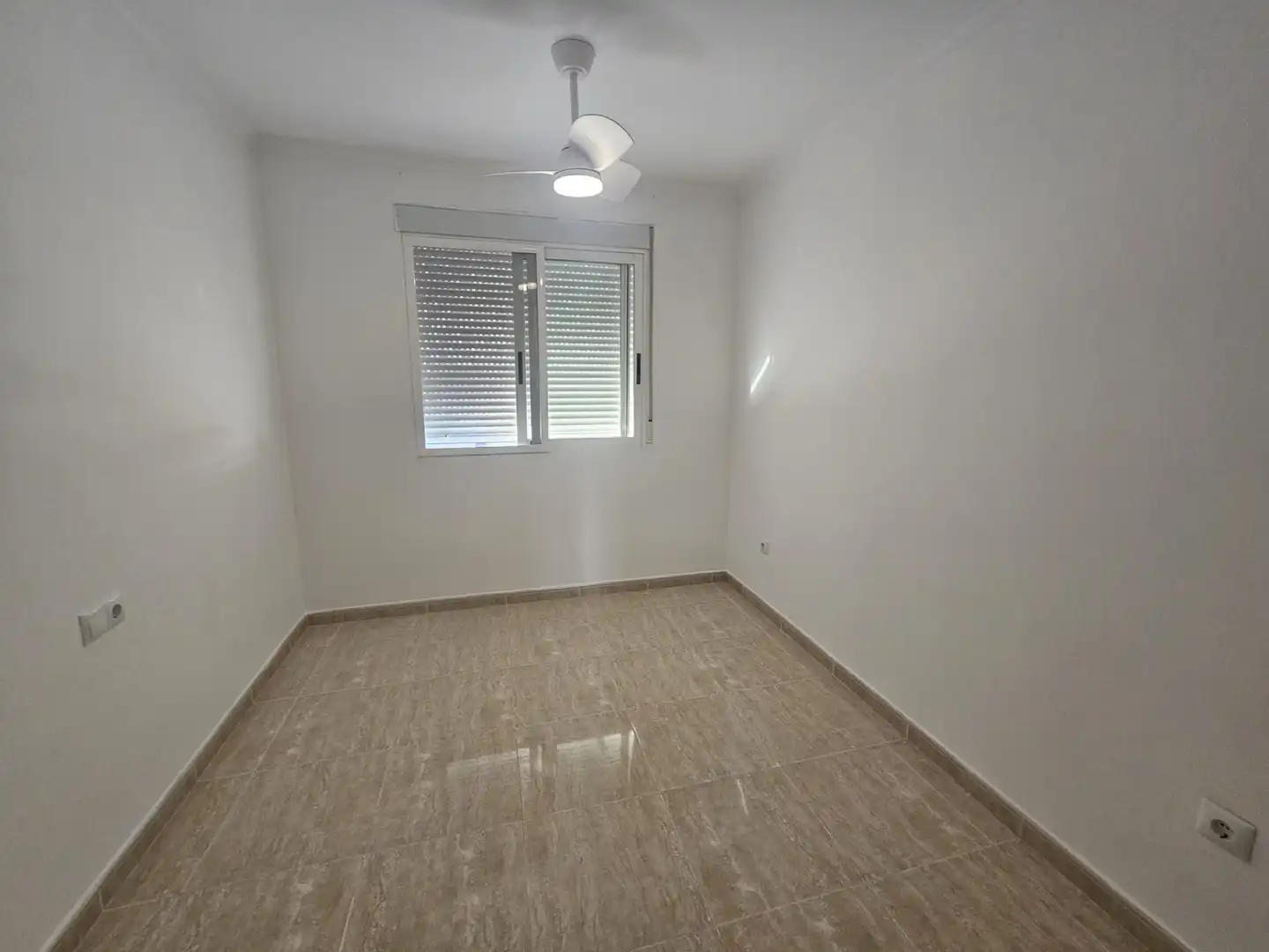 Habitación de Casa adosada en venta en Náquera con Aire acondicionado, Calefacción y Piscina comunitaria