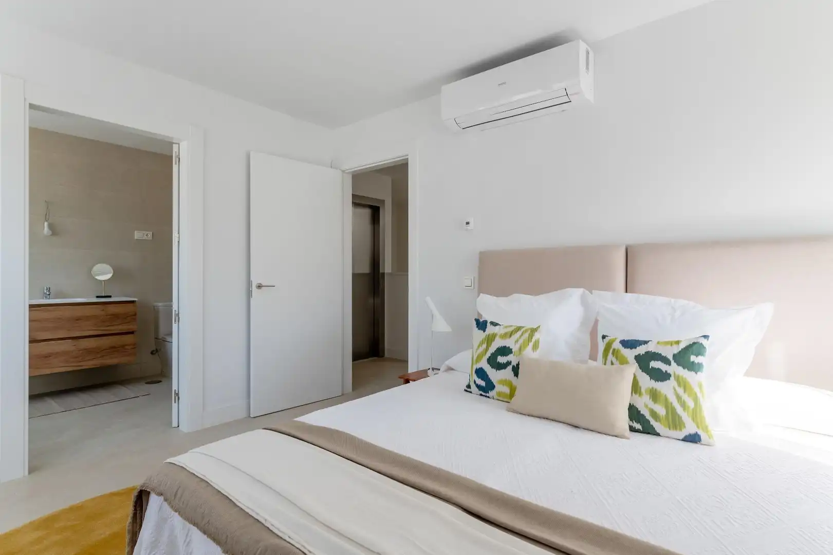 Habitación de Casa adosada en venta en Aranjuez