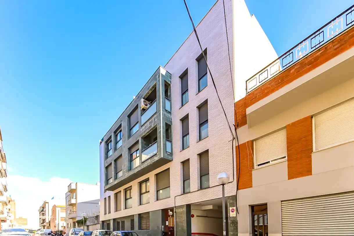 Exterior view of Garage for sale in La Pobla de Mafumet