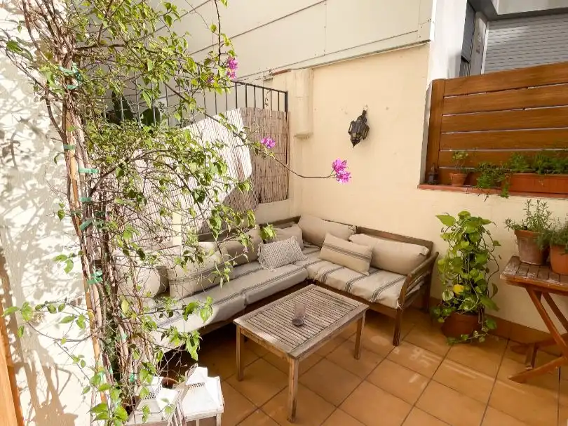 Flat for rent in Carrer de Premià, 32, Sants