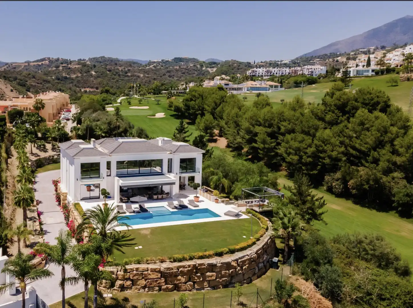 Chalet con piscina en venta en Benahavís pueblo, imagen 30