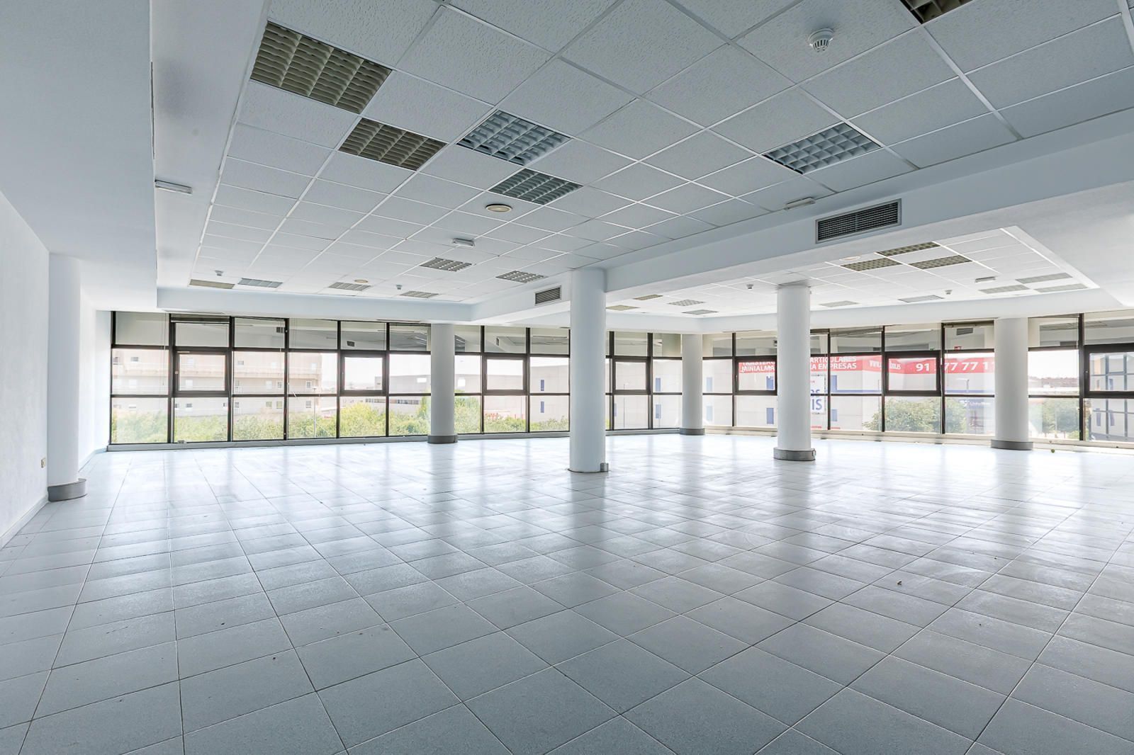 Office for sale in Coslada  with Heating