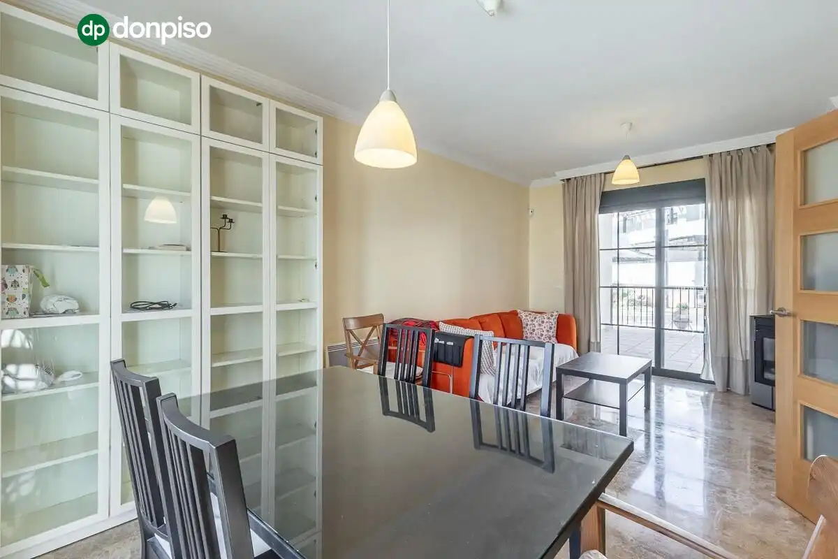 Adosado con piscina en venta en OXFORD 12, imagen 5