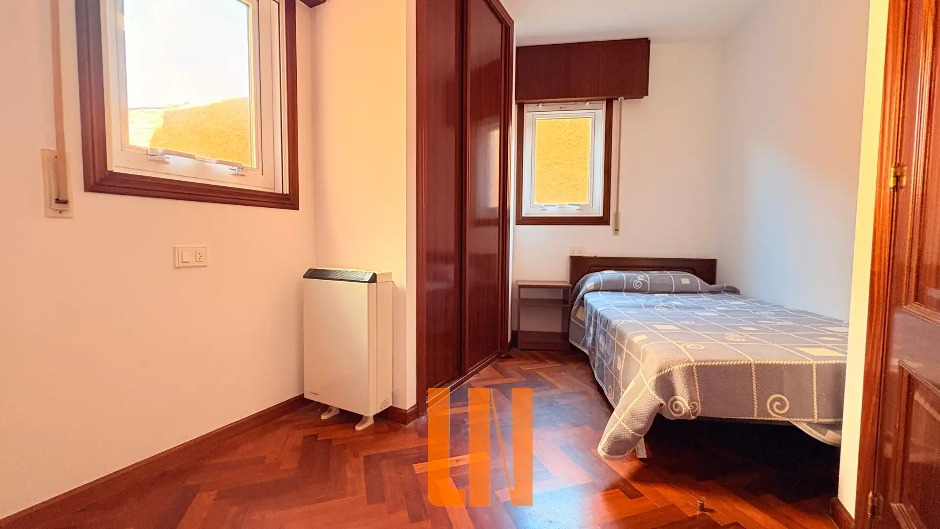 Schlafzimmer von Wohnung zum Verkauf in Oleiros mit Heizung und Parkett